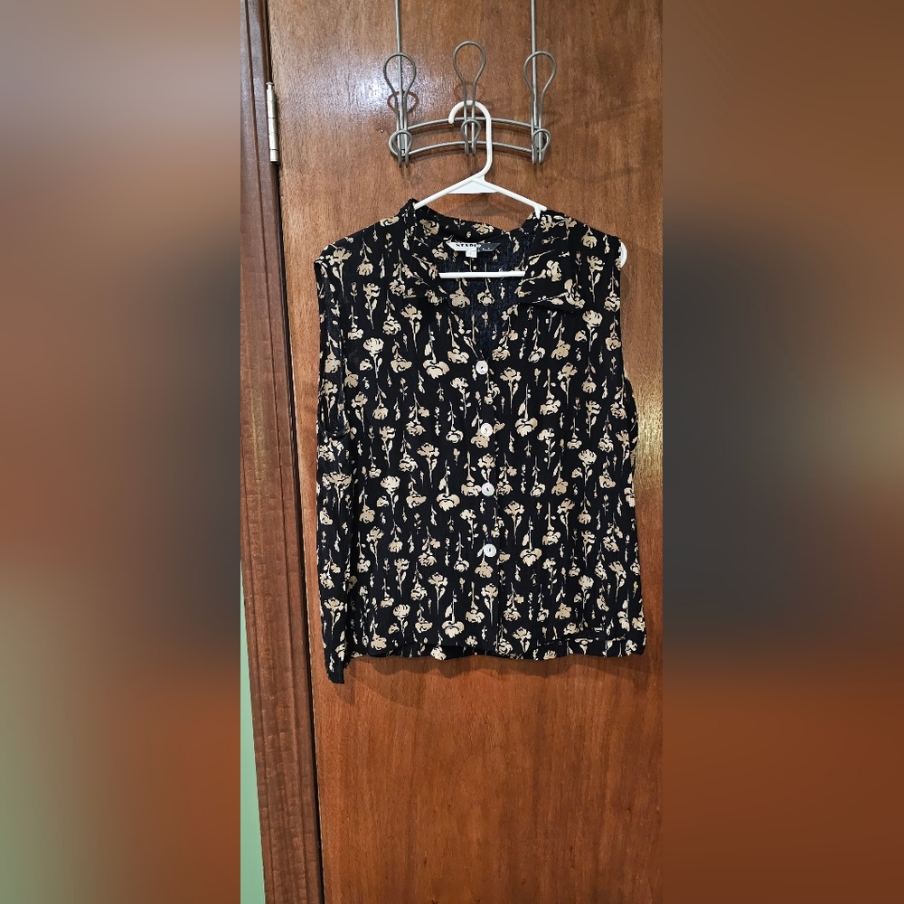 Studio Black Top with Gold Floral Print